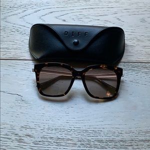 DIFF Bella Sunglasses Tortoise with Yellow lenses